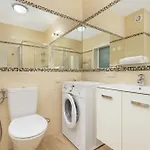 Przytulny Z Widokiem Na Morze I Parkingiem By Renters Apartmán Puck