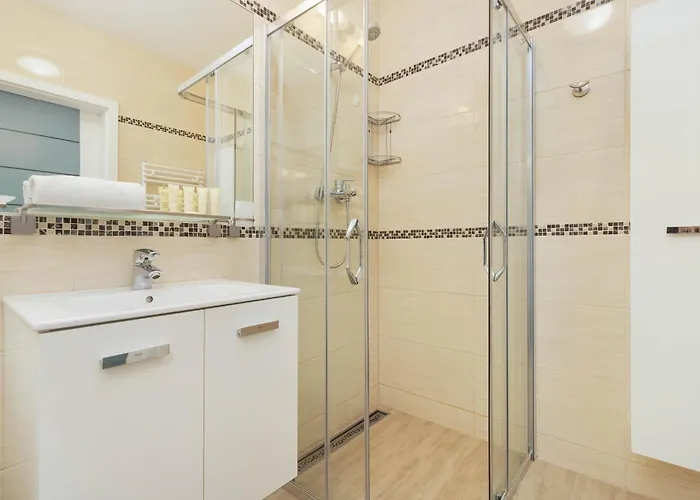 Przytulny Z Widokiem Na Morze I Parkingiem By Renters