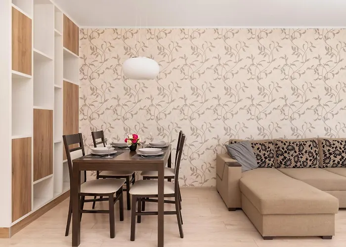 Przytulny Z Widokiem Na Morze I Parkingiem By Renters Apartament